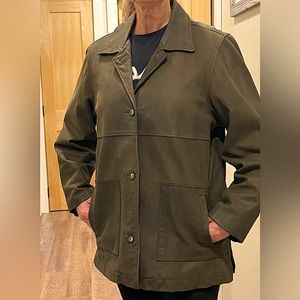 Vintage genuine leather 3/4 length coat. Size Medium. Olive color. Unisex.